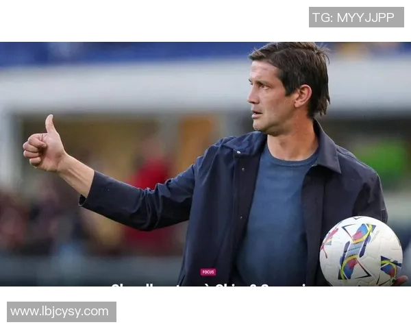 齐沃安慰皮奥错失良机后暖心鼓励展现球队团结与信任